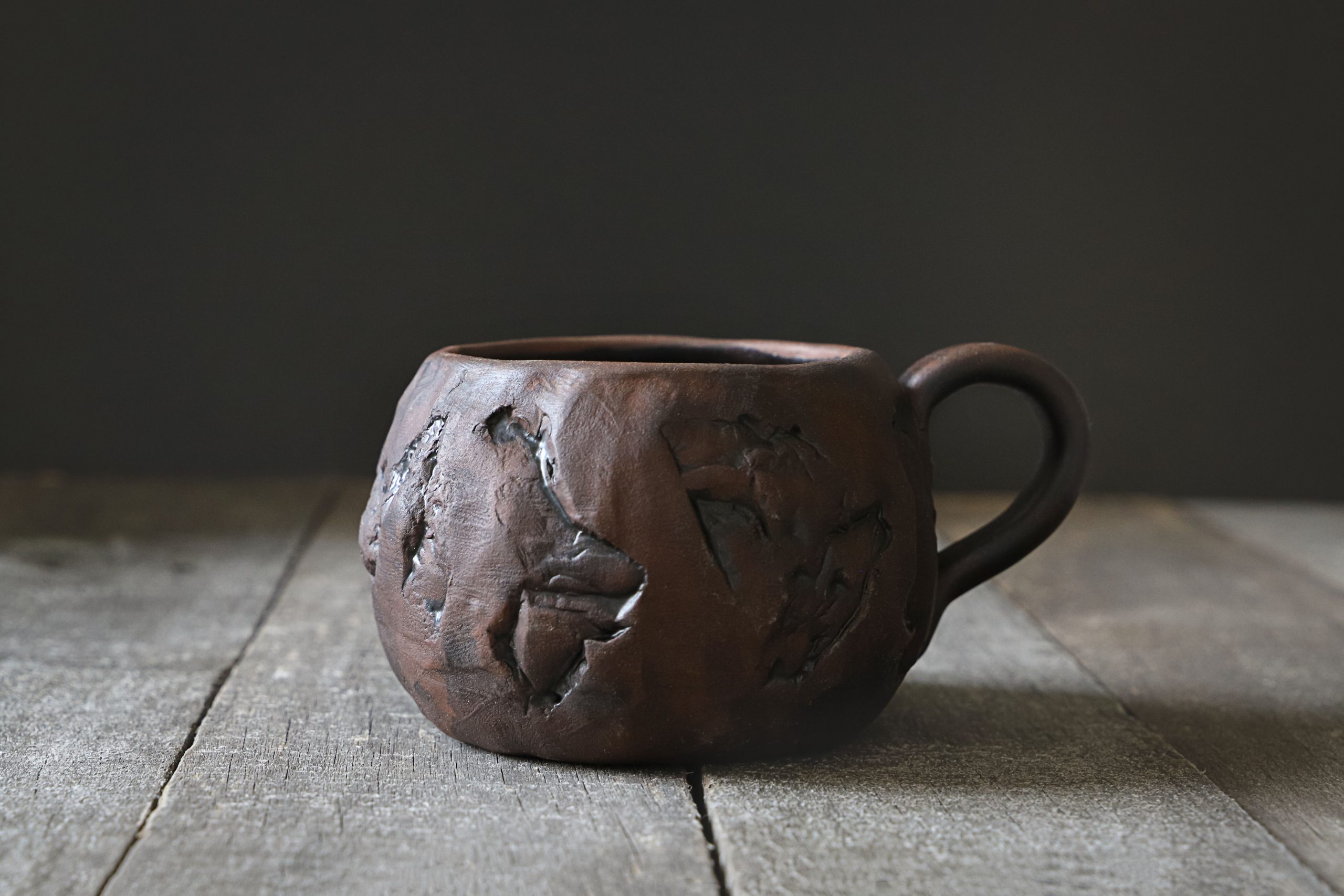Stones pottery clay mug w/ handle