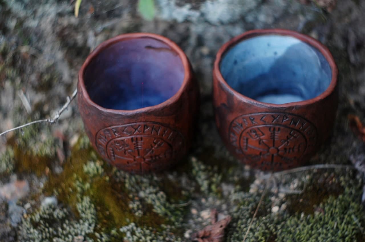Pottery mug Vegvisir